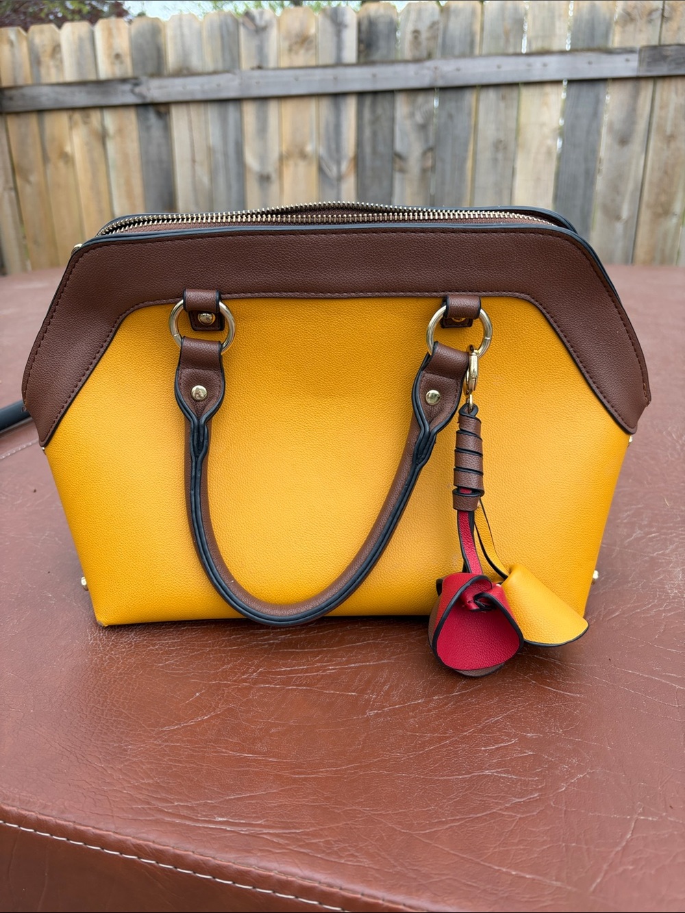 Vibrant Yellow Satchel Modern Stylish‎ Design Tassels - Picture 12 of 17